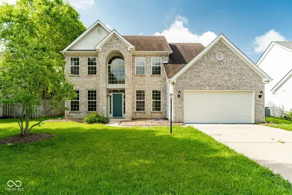 12705 Geist Cove Drive, Indianapolis, IN 46236