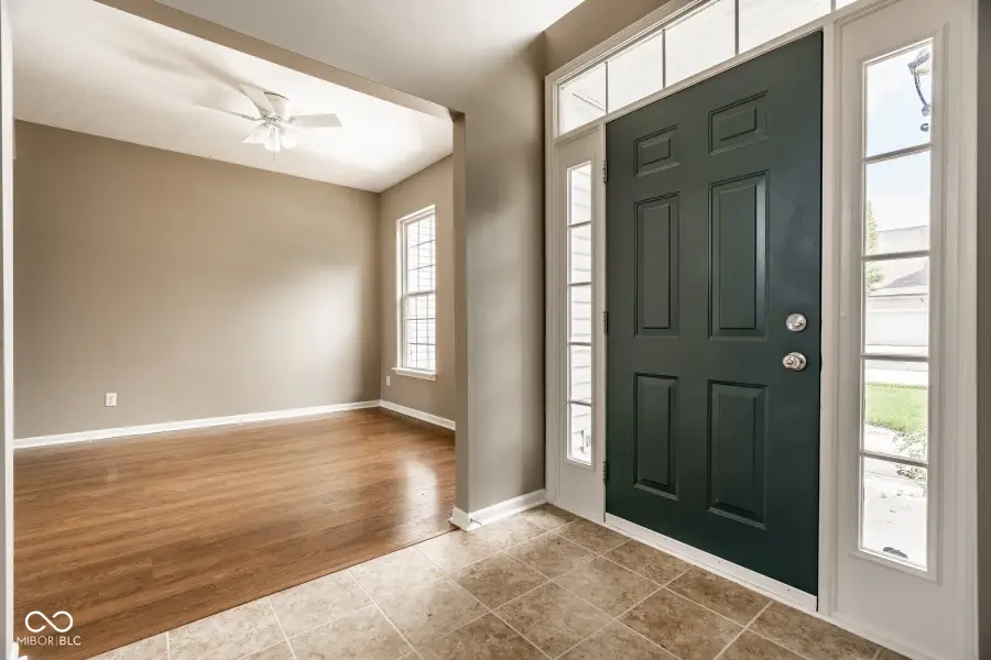 12705 Geist Cove Drive, Indianapolis, IN 46236 - #2