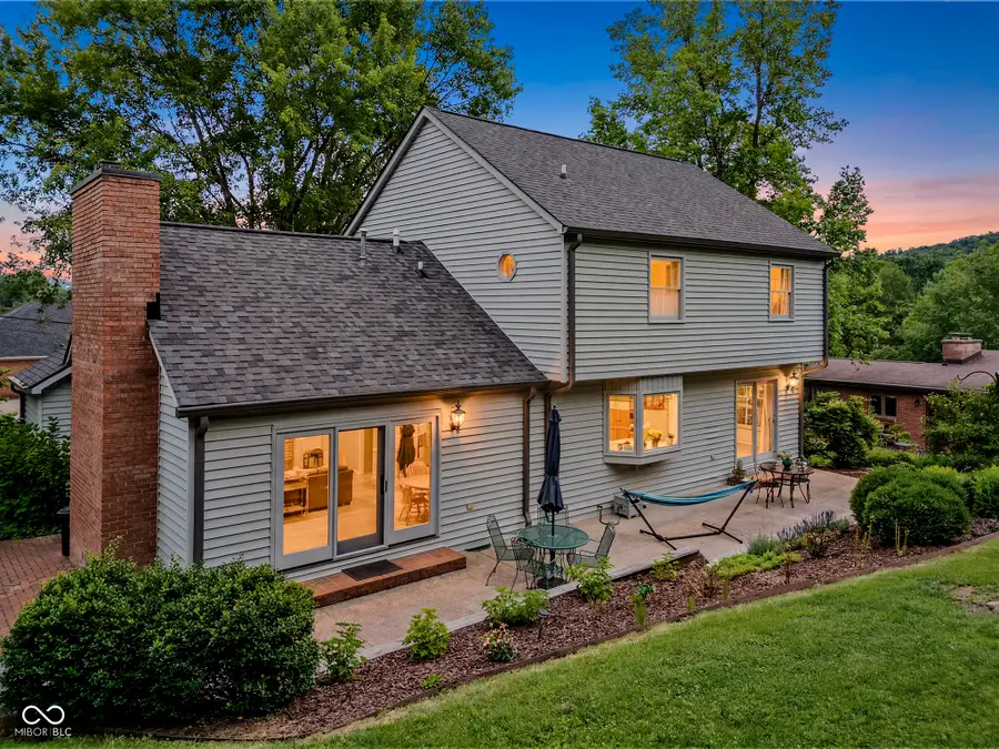 9956 W Raintree Drive N, Columbus, IN 47201 - #3