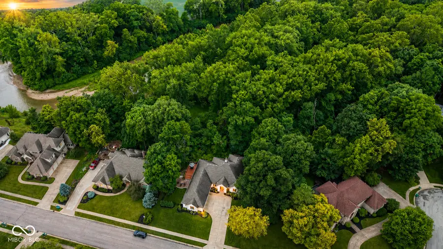 6012 Timberbend Drive, Avon, IN 46123 - #2