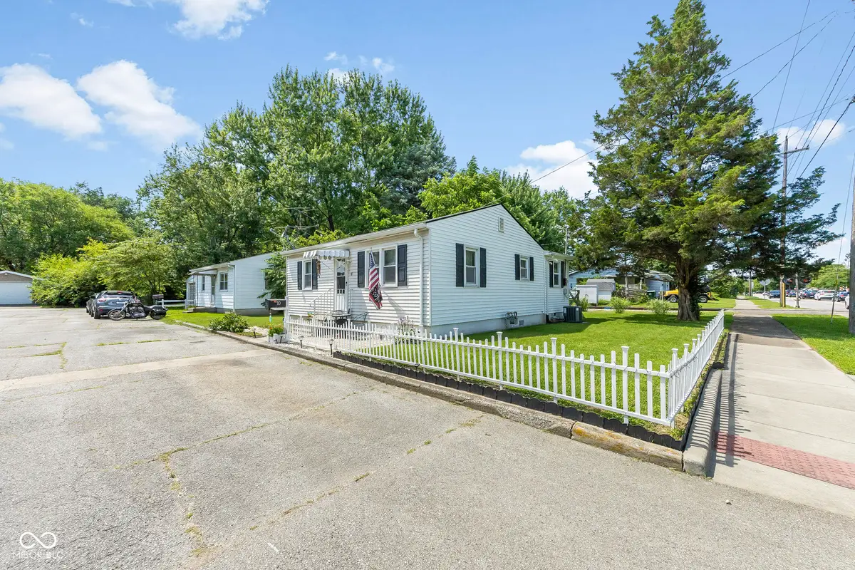 10 E Village Green Street, Greensburg, IN 47240 - #1