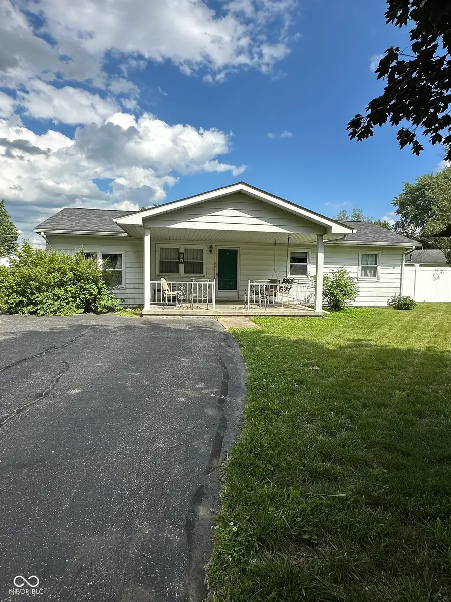 261 Woodlane Drive, Columbus, IN 47201 - #2
