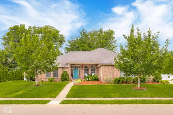 3610 Woodfield Place, Columbus, IN 47203