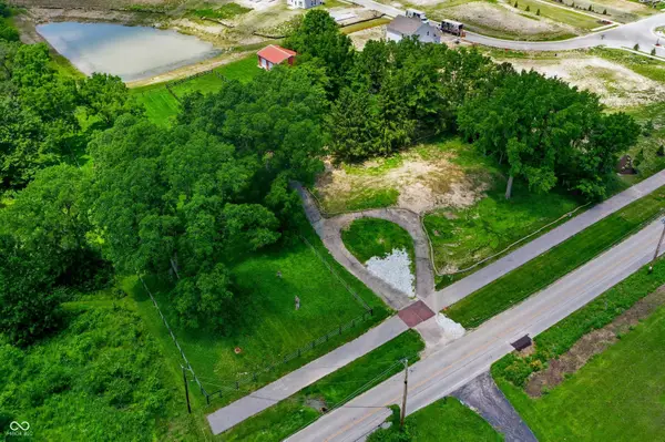 430 N Buck Creek Road, Indianapolis, IN 46229