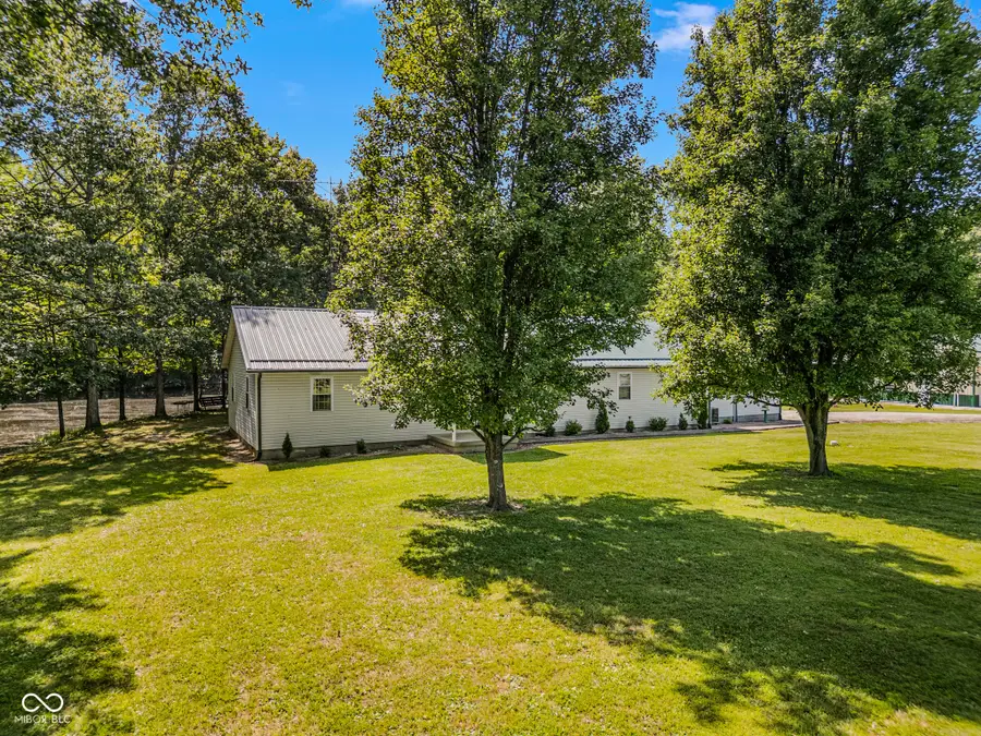 8065 S County Road 175 Road W, Commiskey, IN 47227 - #3