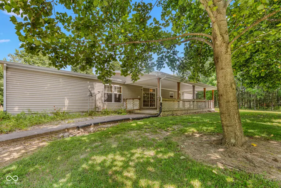 8055 S County Road 175 Road W, Commiskey, IN 47227 - #3