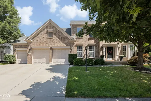 5498 Laurel Crest Run, Noblesville, IN 46062