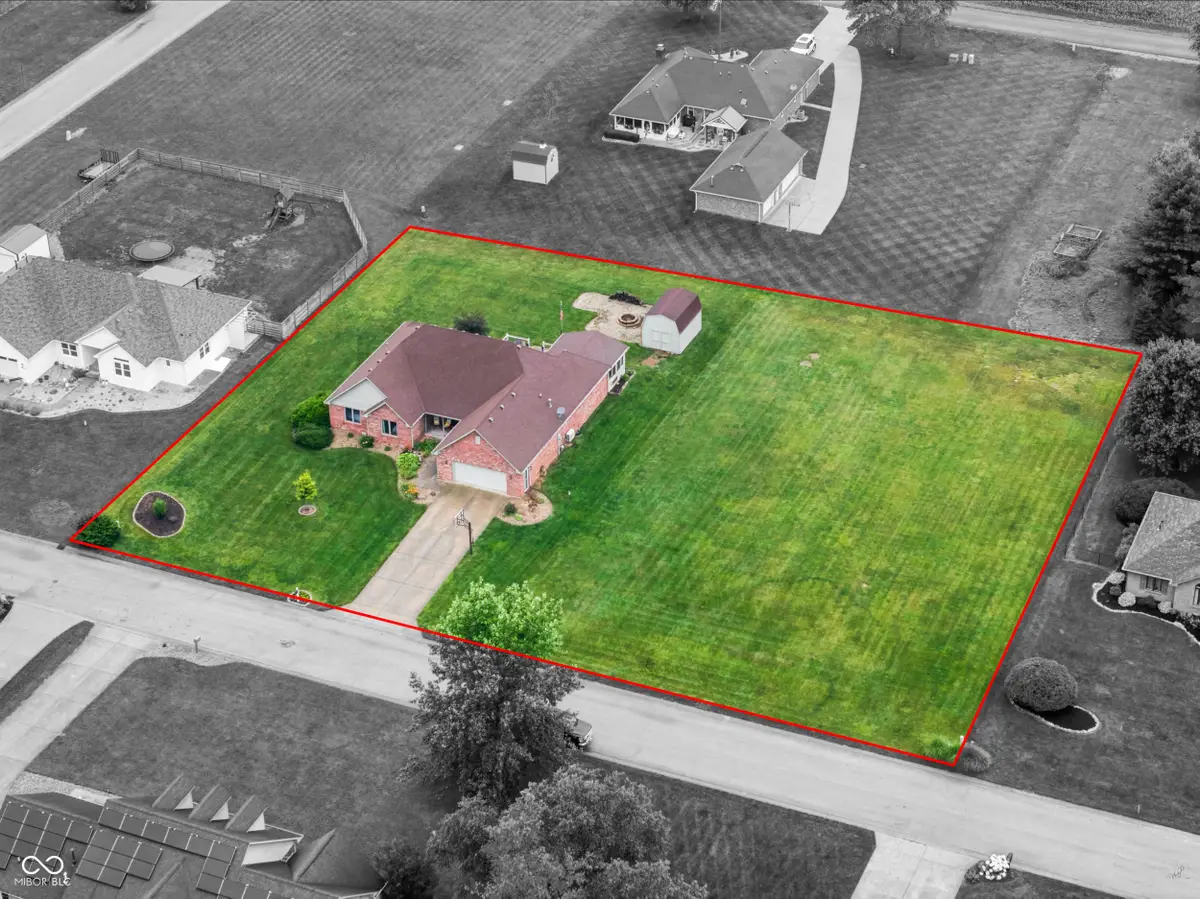 636 W Shel Lyn Court, Greenfield, IN 46140 - #1