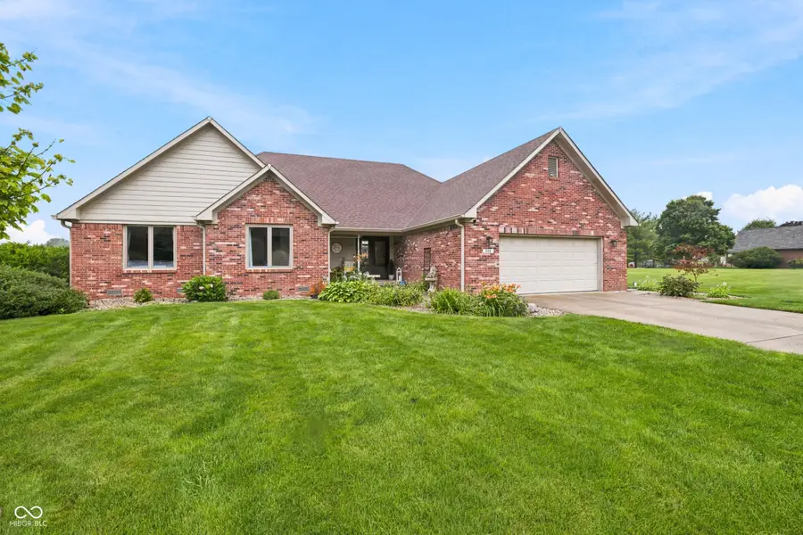 636 W Shel Lyn Court, Greenfield, IN 46140 - #3