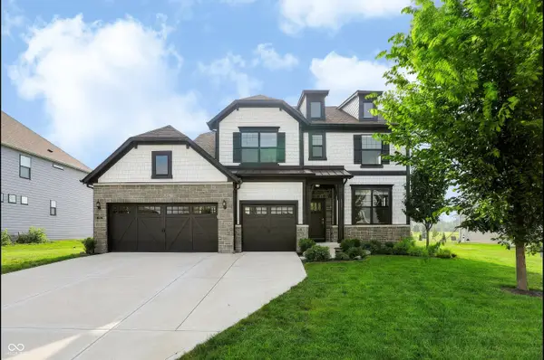 5341 Peachtree Road, Zionsville, IN 46077