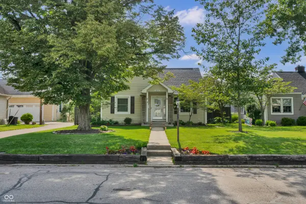 2222 Chestnut Street, Columbus, IN 47201