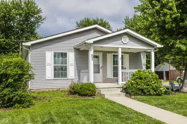 602 S Main Street, Whitestown, IN 46075