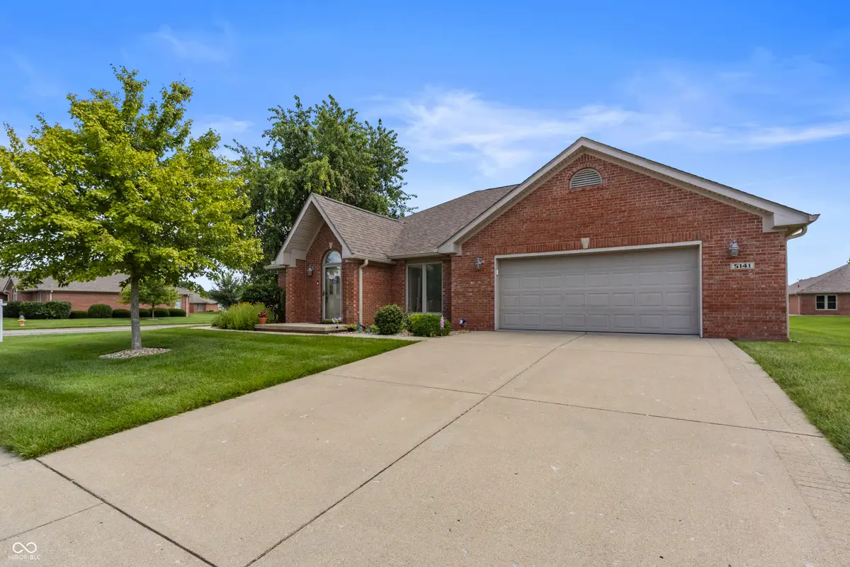 5141 Montpelier Court, Columbus, IN 47203 - #1