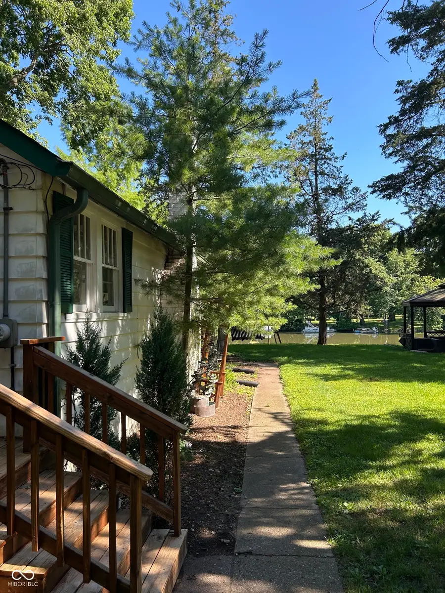 1526 E 75th Street, Indianapolis, IN 46240 - #3