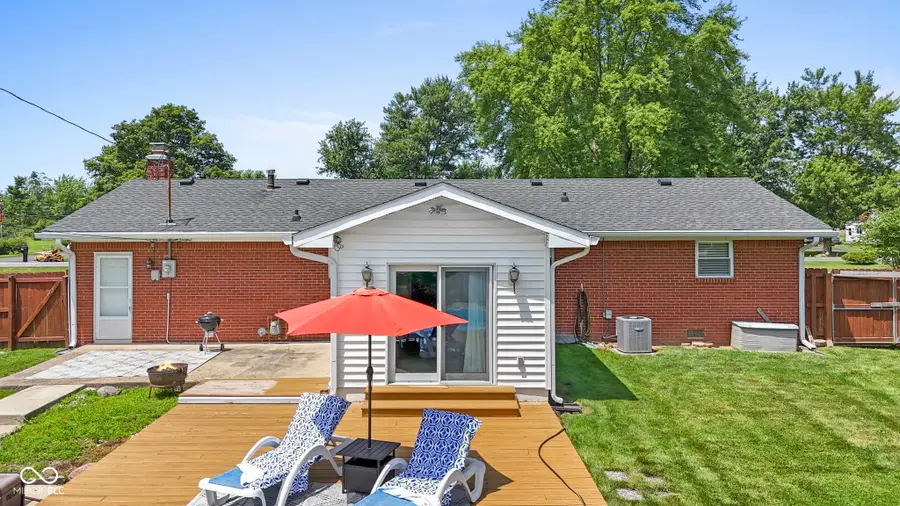 3127 S Fielding Road, New Palestine, IN 46163 - #3