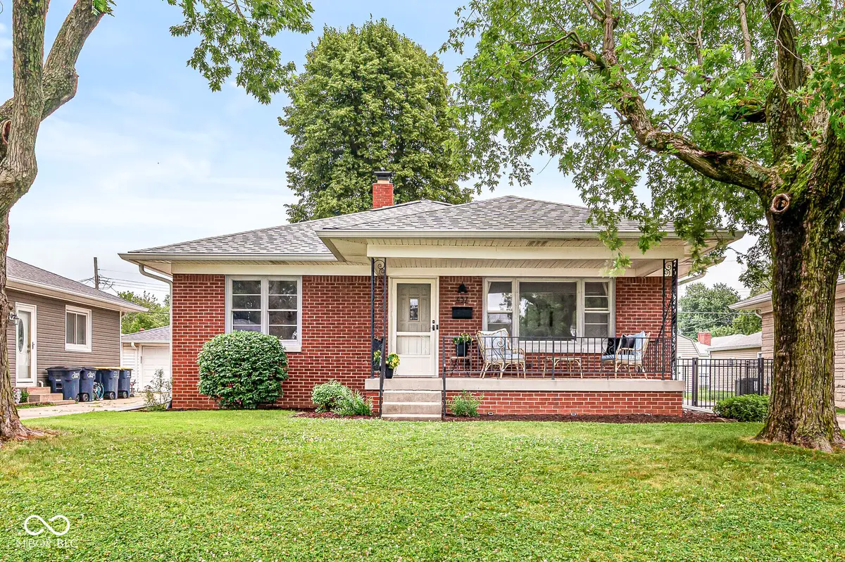 437 N 12th Avenue, Beech Grove, IN 46107 - #1