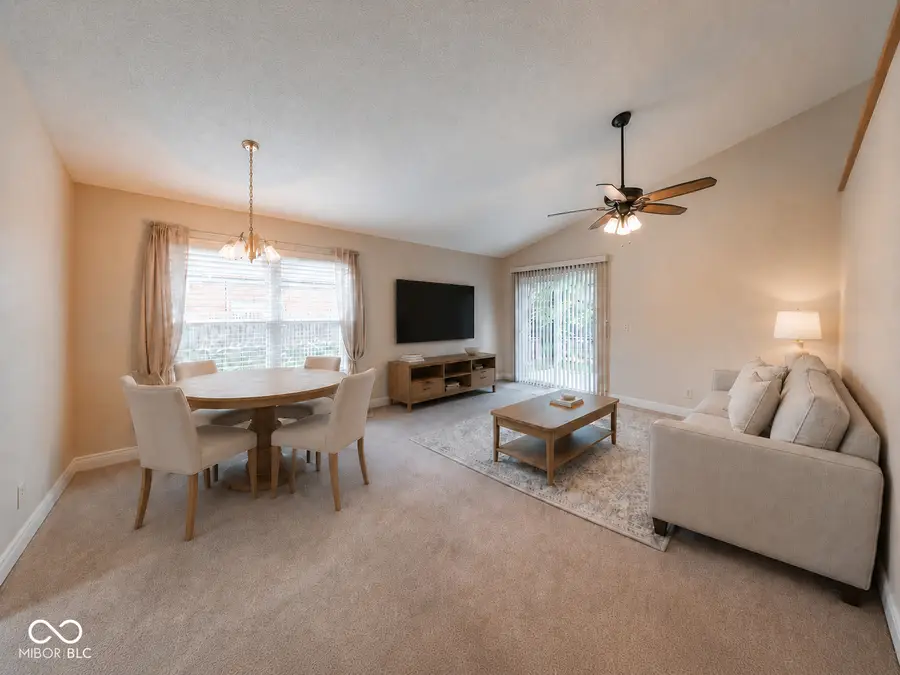 2047 Heritage Commons Lane, Indianapolis, IN 46219 - #3