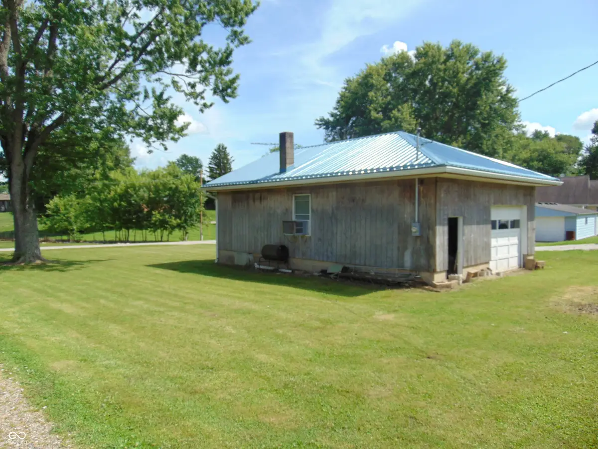 121 S Lebanon Street, Jamestown, IN 46147 - #1