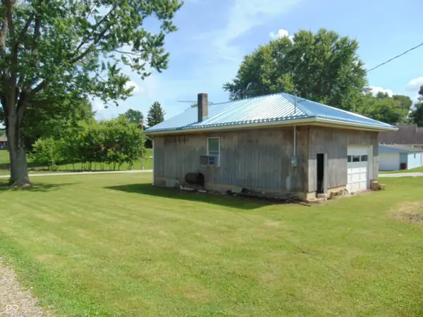 121 S Lebanon Street, Jamestown, IN 46147
