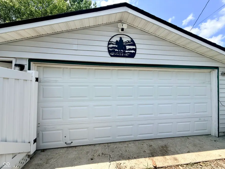 323 Fairlane Drive, Crawfordsville, IN 47933 - #3