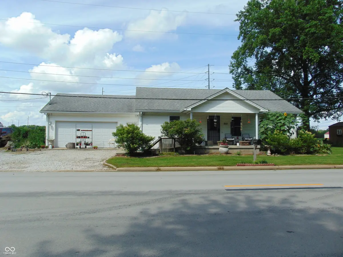922 E Main Street, Jamestown, IN 46147 - #1