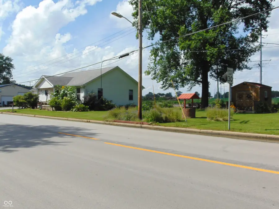 922 E Main Street, Jamestown, IN 46147 - #2