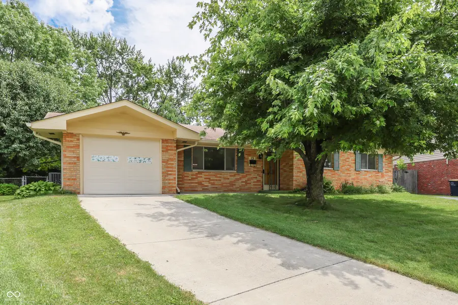 13 Edwards Court, Beech Grove, IN 46107 - #3