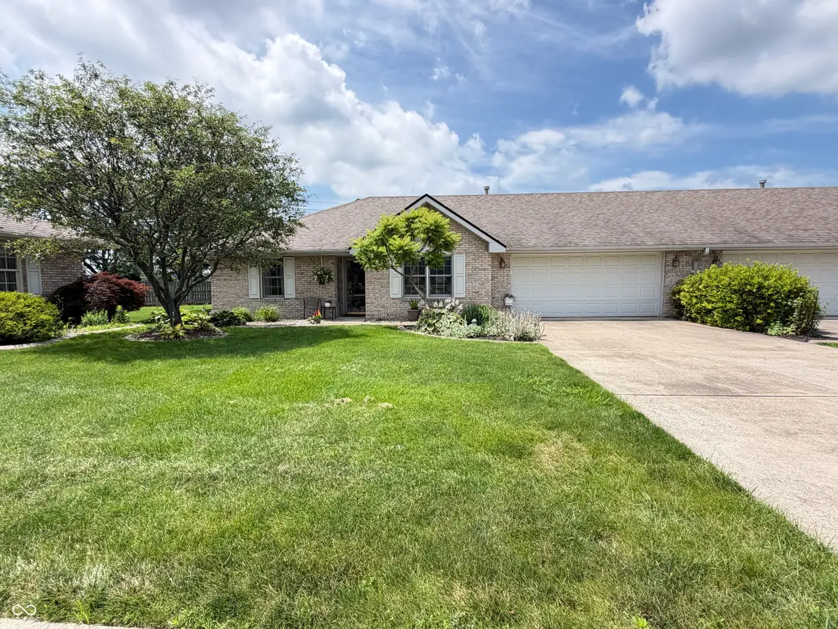 3427 Village Drive, Anderson, IN 46011 - #1