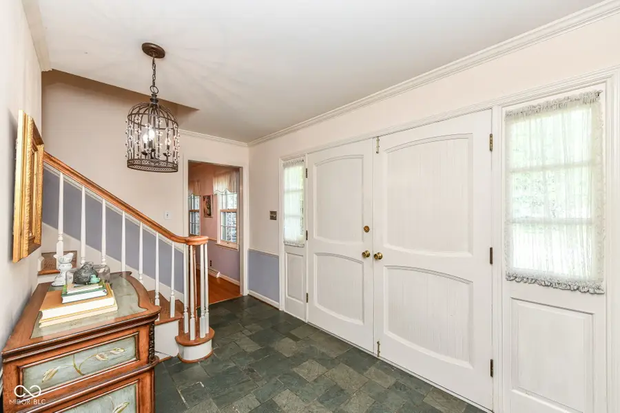 7138 Moorgate Road, Indianapolis, IN 46250 - #2