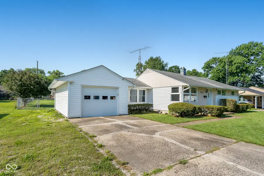 3117 31st Street, Columbus, IN 47203 - #3