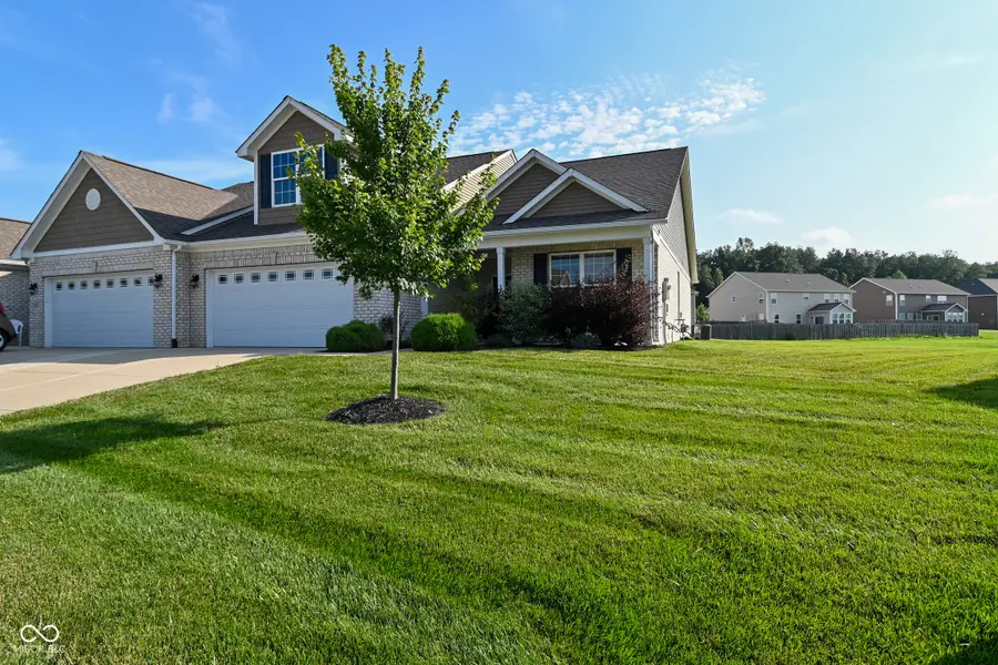 9170 Hedley Way E, Avon, IN 46123 - #2