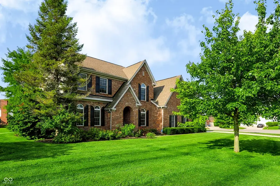 8765 Lily Court, Zionsville, IN 46077 - #2