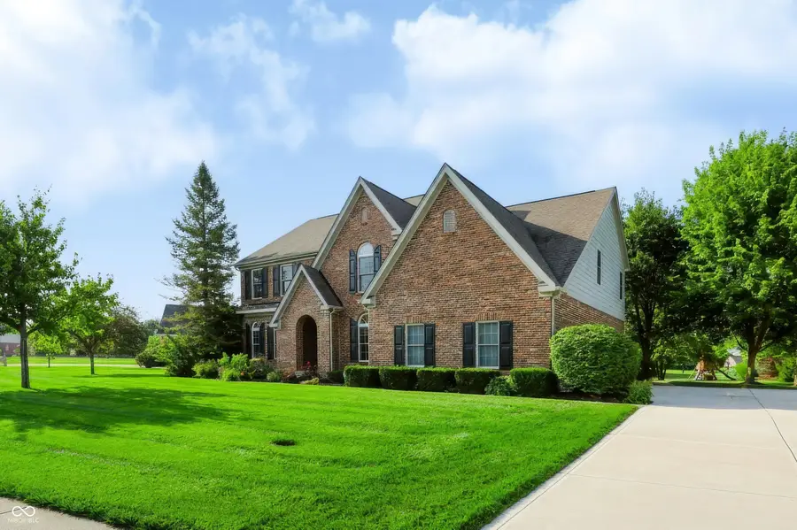 8765 Lily Court, Zionsville, IN 46077 - #3