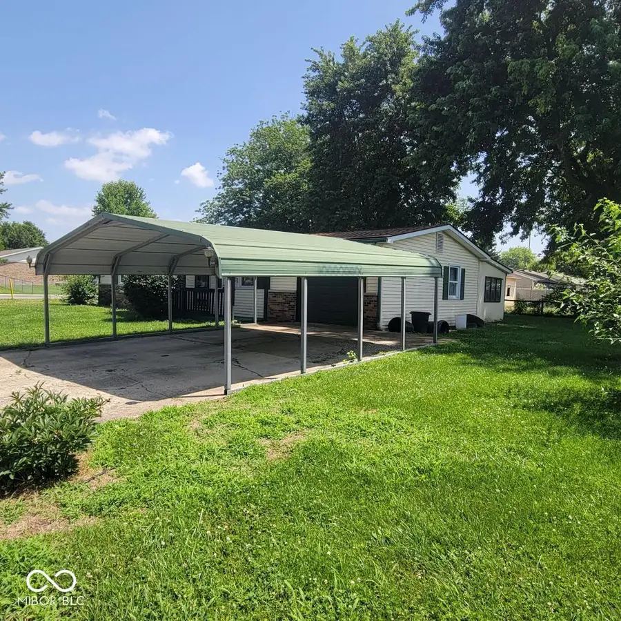 1739 Plantation, Martinsville, IN 46151 - #3