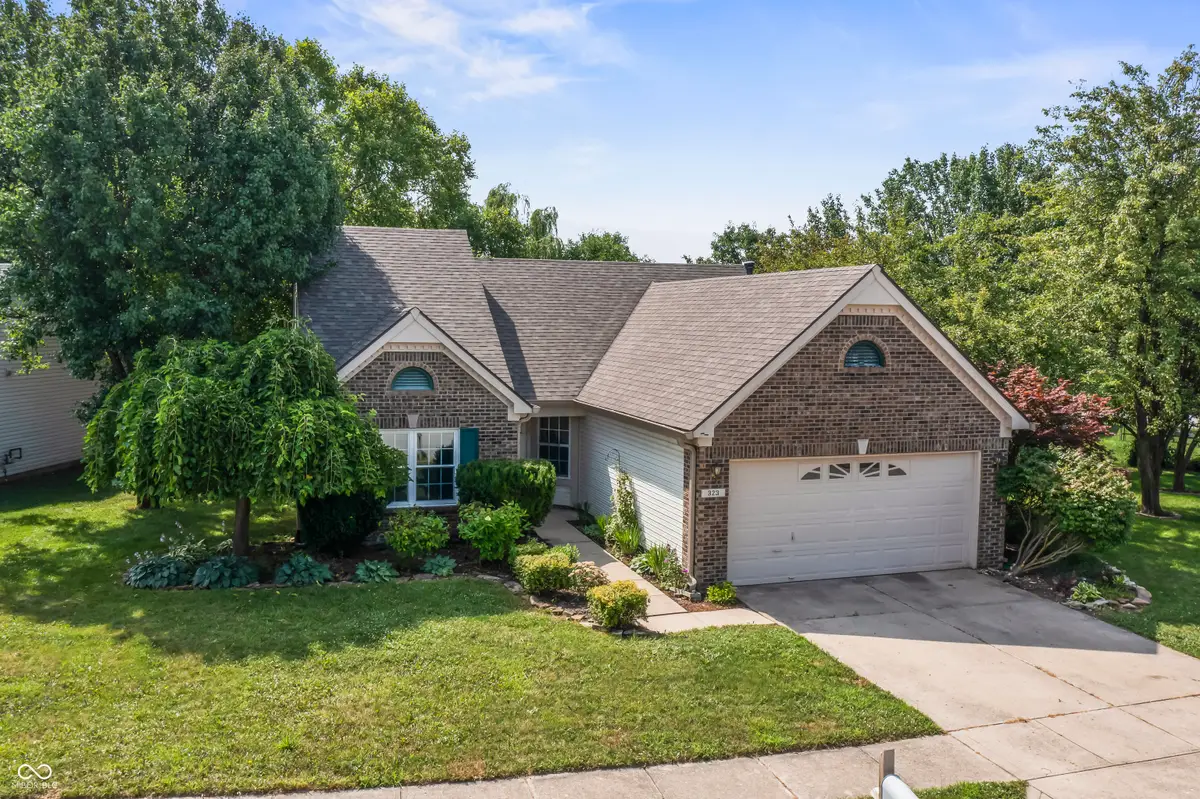 323 Lake Ridge Lane, Greenwood, IN 46142 - #1
