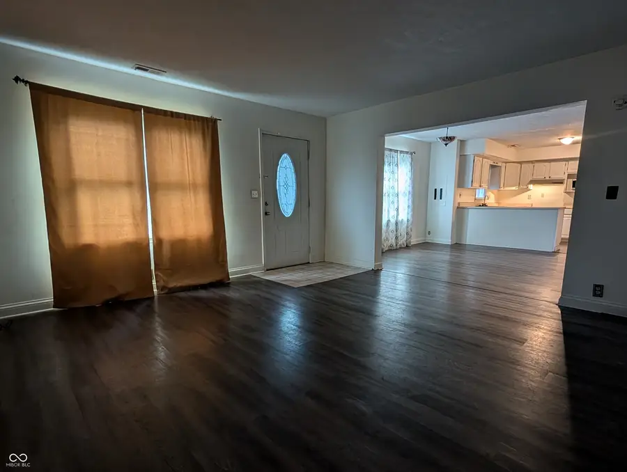 202 N Main Street, Saint Paul, IN 47272 - #2