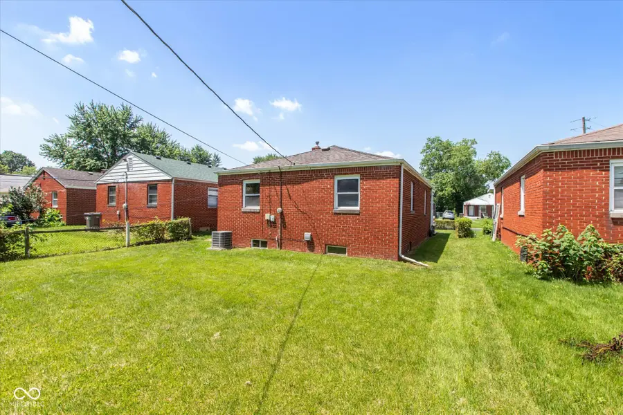 207 S Grant Avenue, Indianapolis, IN 46201 - #3