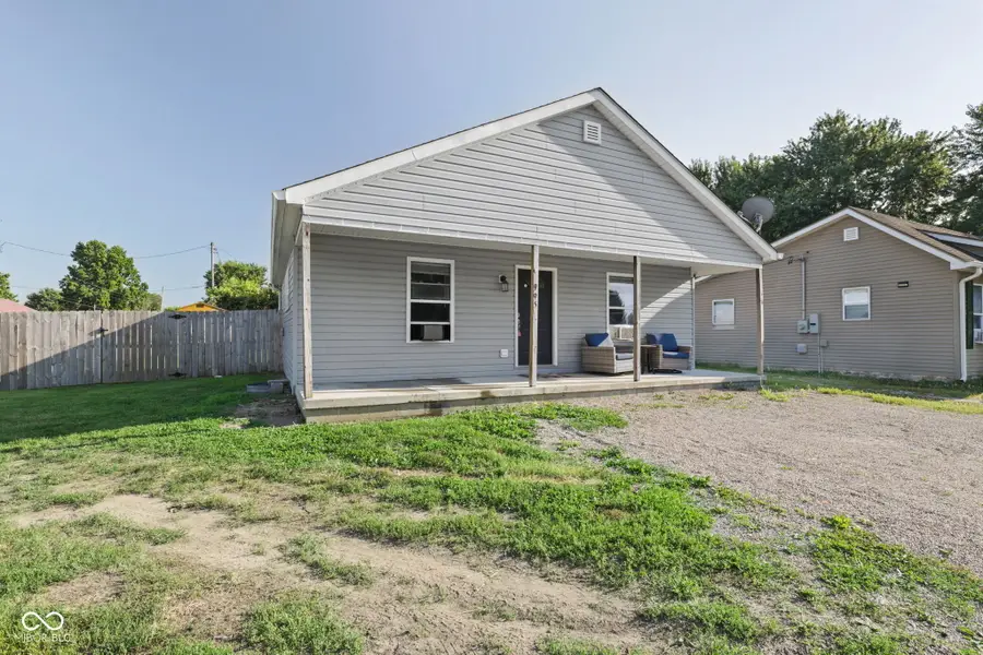 995 E Gray Street, Martinsville, IN 46151 - #3