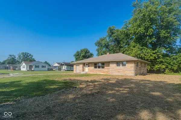 106 N Bethany Road, Crothersville, IN 47229
