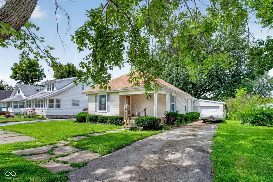 1356 S Columbia Street, Frankfort, IN 46041 - #2