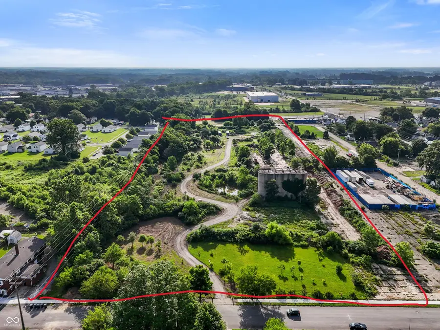 1200 E 26th Street, Anderson, IN 46016 - #2