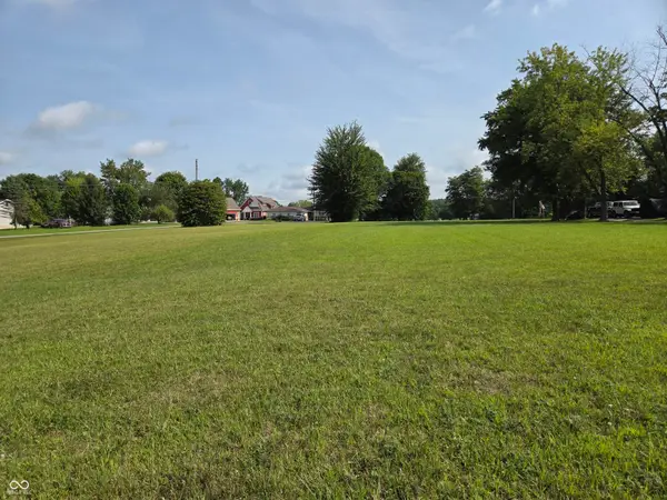 374 W Oneida Trail, Greensburg, IN 47240