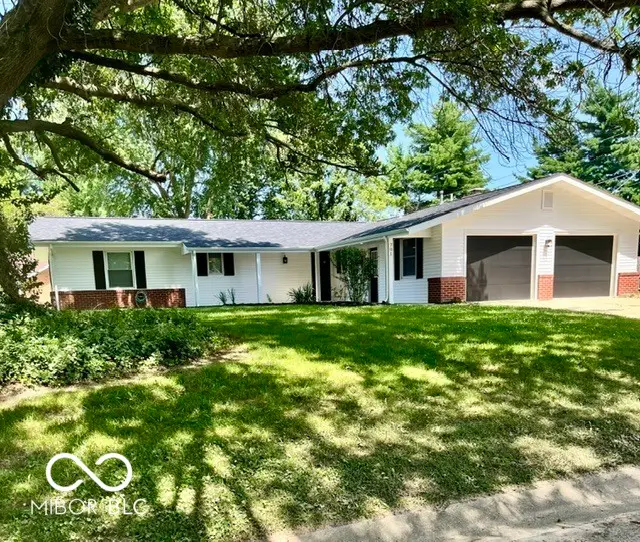 701 S Sycamore Road, Seymour, IN 47274 - #1