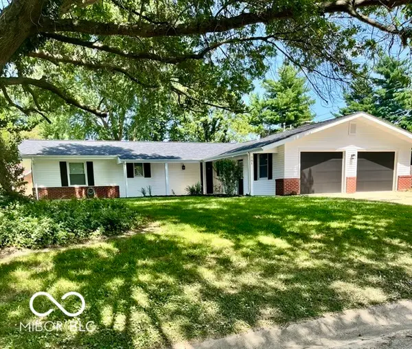 701 S Sycamore Road, Seymour, IN 47274