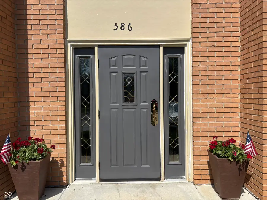 586 Hunters Drive #APT D, Carmel, IN 46032 - #3