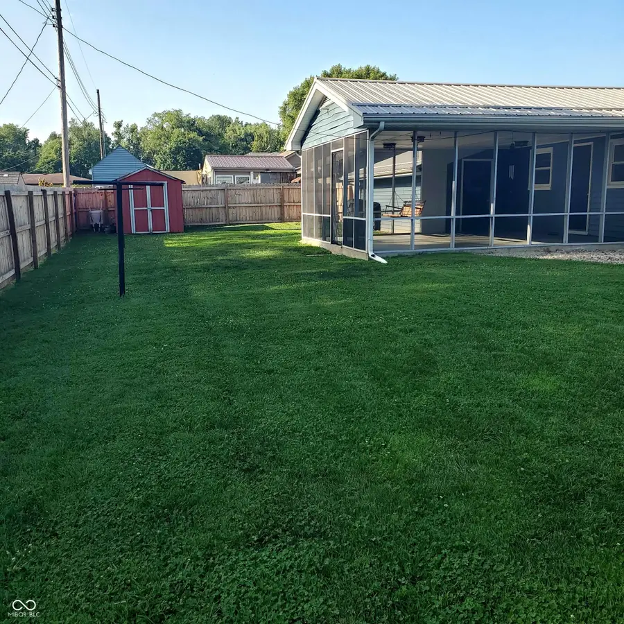 464 S Valley Drive, Brownstown, IN 47220 - #3