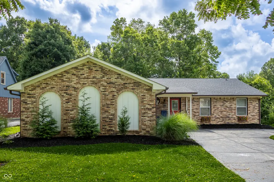 140 Appletree Row, Greenwood, IN 46142 - #2