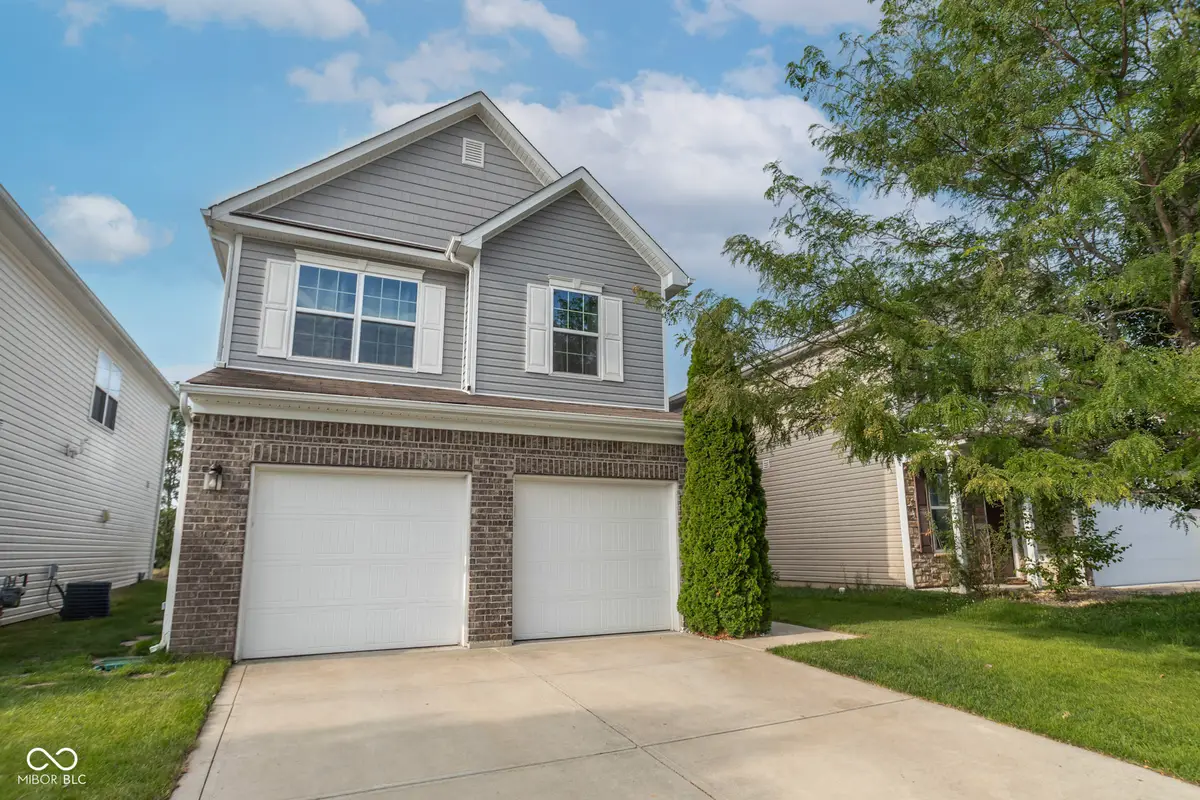 2483 Shadow Bend Drive, Columbus, IN 47201 - #1