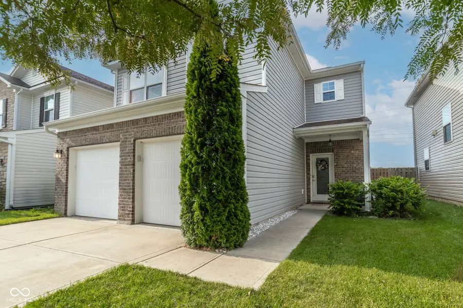 2483 Shadow Bend Drive, Columbus, IN 47201 - #3