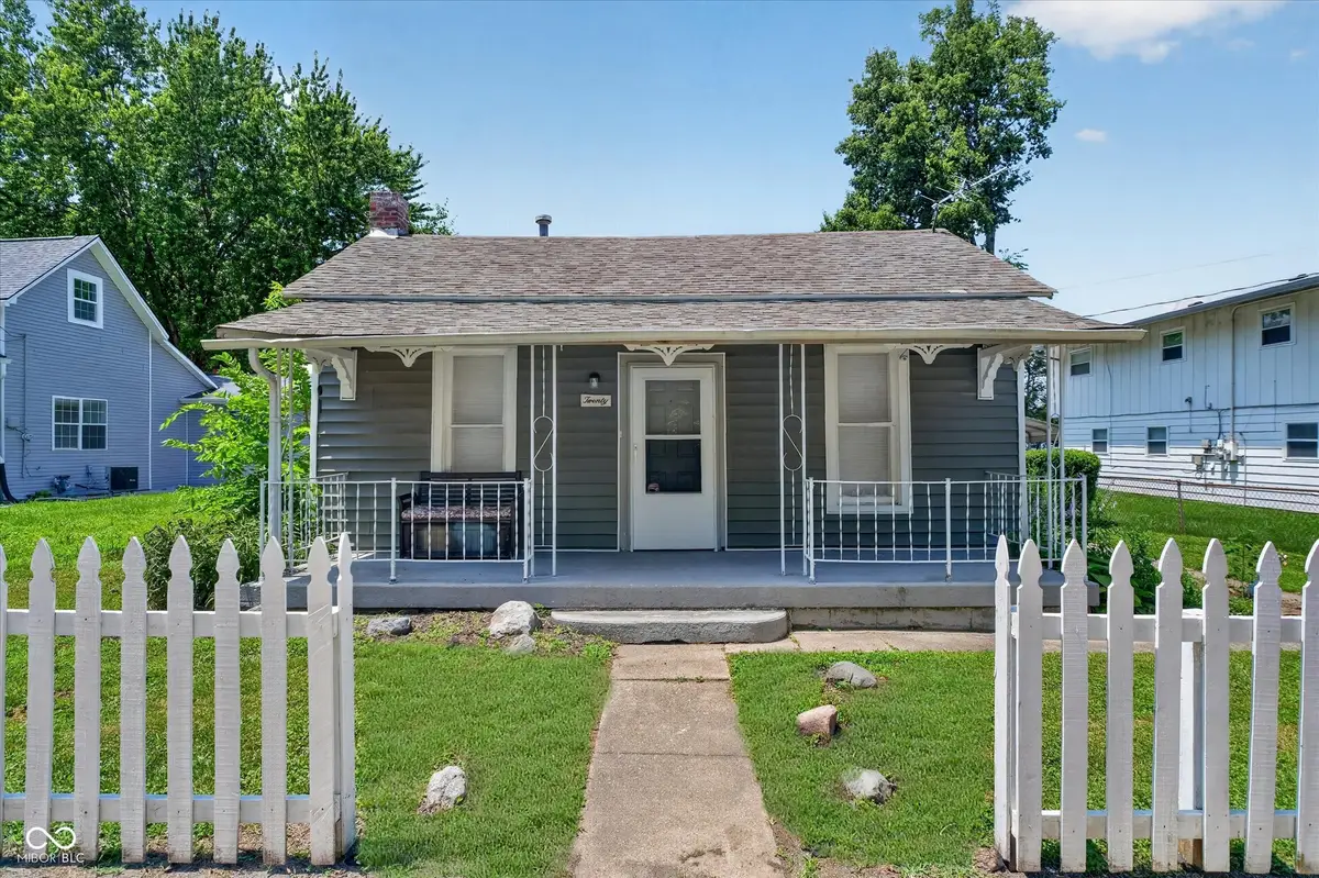 20 Market Street, Southport, IN 46227 - #1